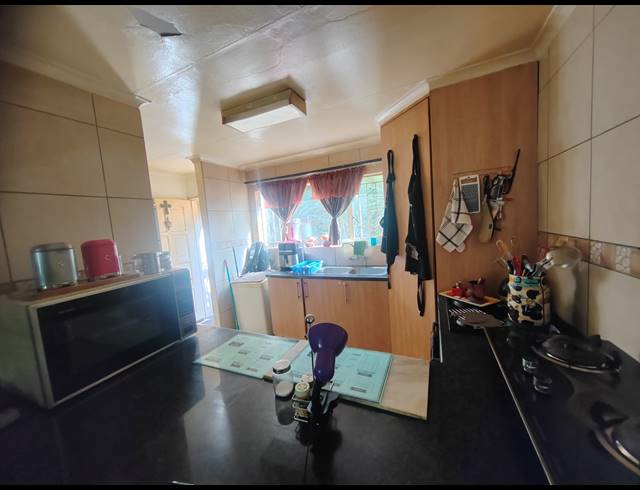 2 BEDROOM FREESTANDING FOR SALE IN HUNTINGDON